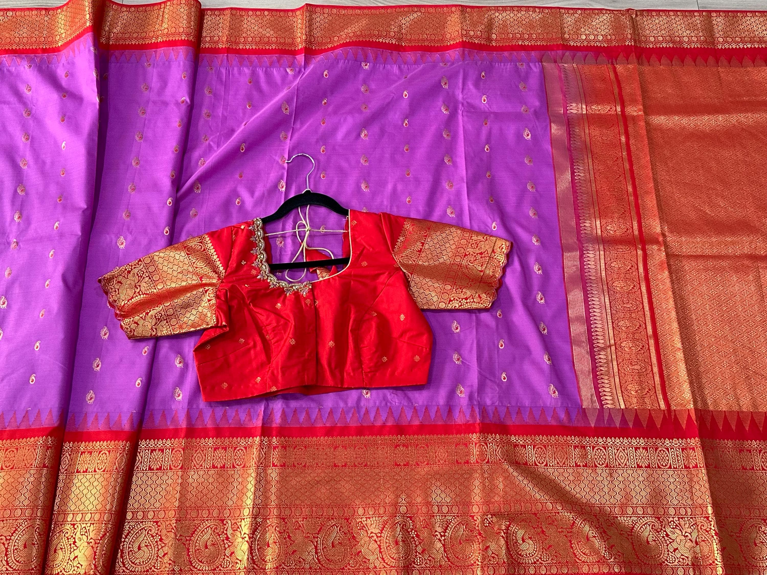 Gadwal Semi Pattu Silk Saree | Stitched Maggam Work Blouse