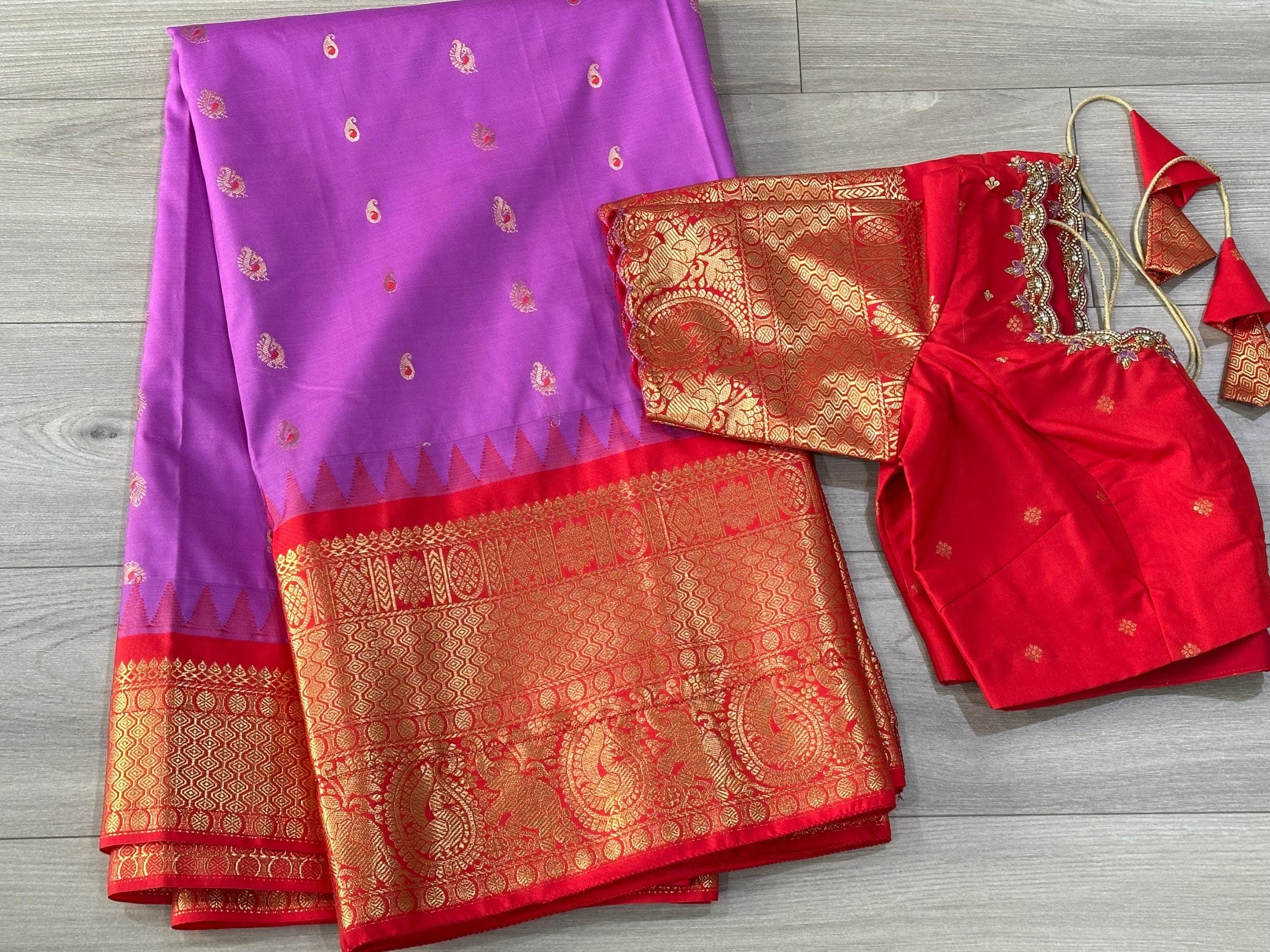 Gadwal Semi Pattu Silk Saree | Stitched Maggam Work Blouse