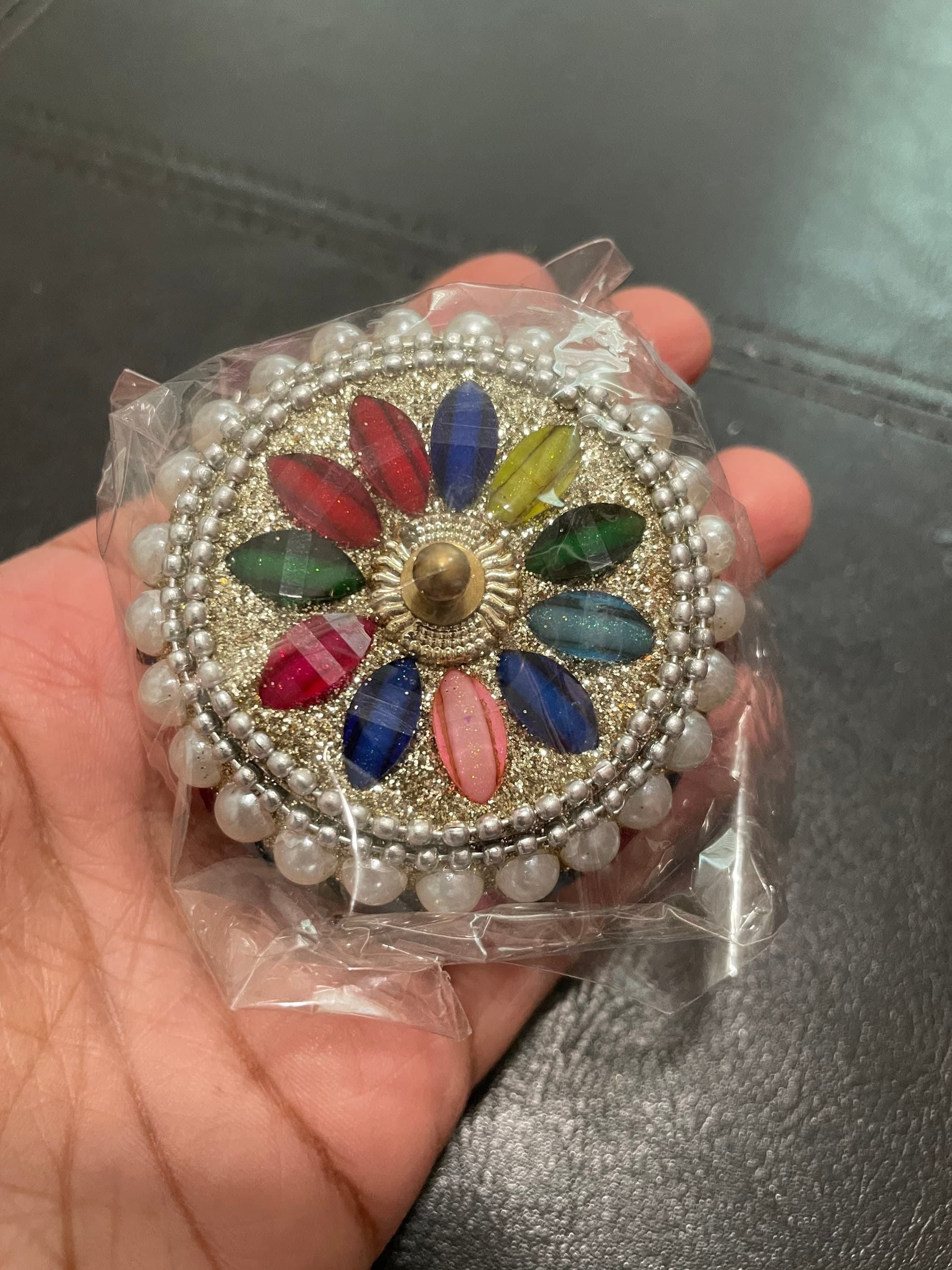 Round Silver Kumkum Haldi Holder Pack Of 10 – Indian Return Gifts, Thamboolam Favors, Housewarming, Festive Pooja Decor, Wedding Gifts