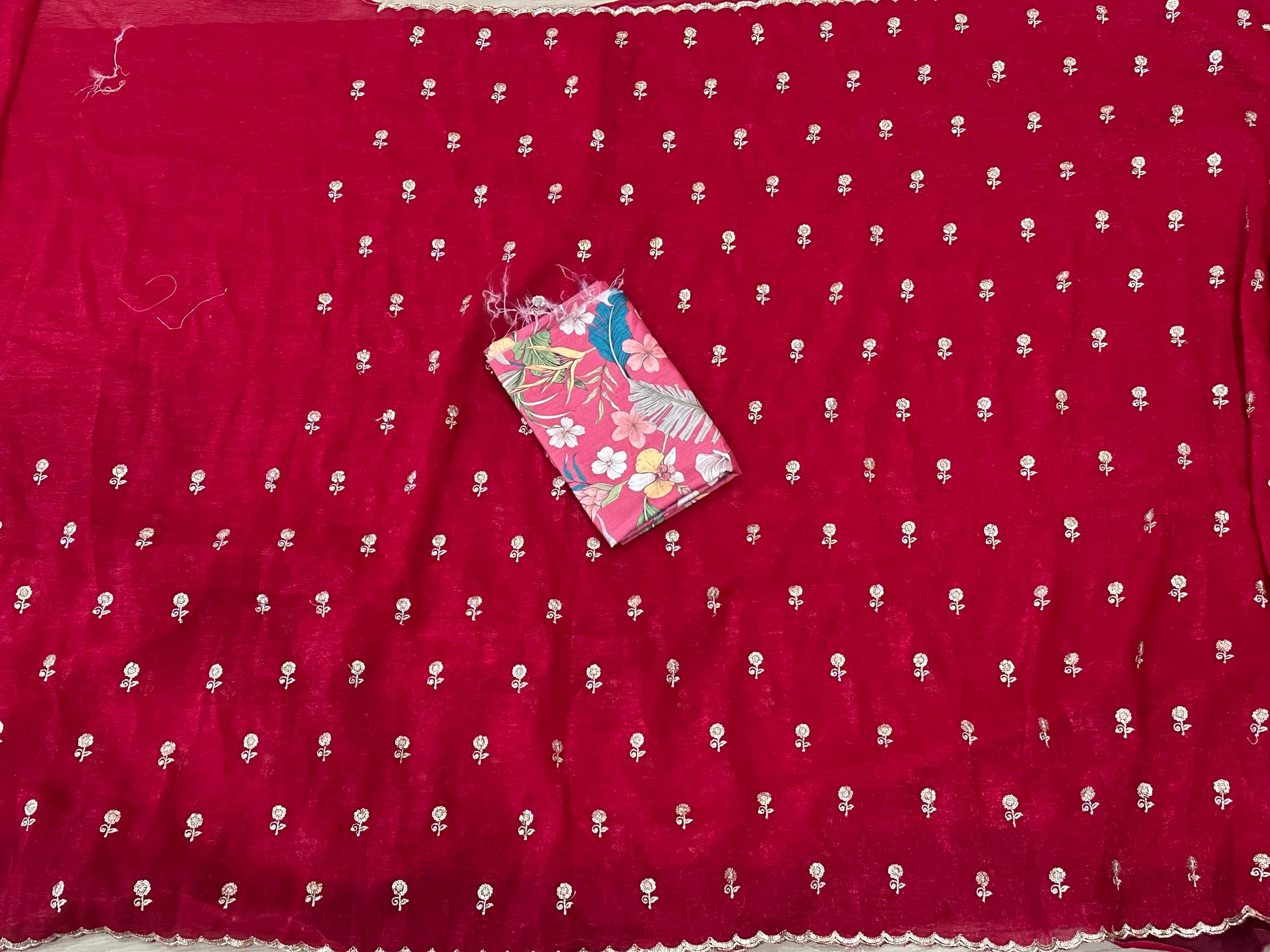 Tissue Chiffon Saree With Unstitched Blouse Piece