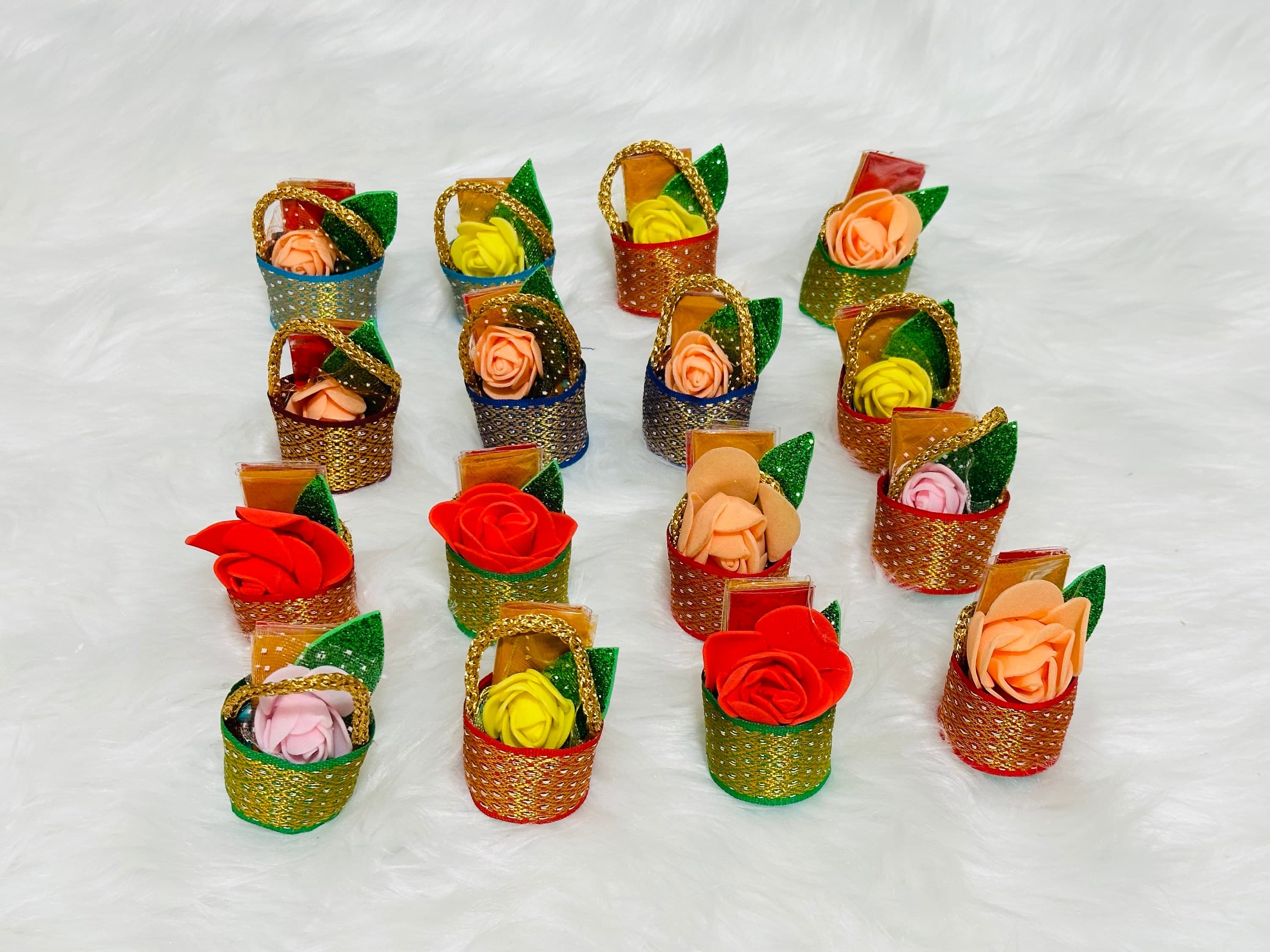 PREORDER: Festive Haldi Kumkum Baskets – Pack of 1 | Pasupu Kumkum Packets | Thamboolam Return Gifts | Wedding, Pooja, Housewarming Favors