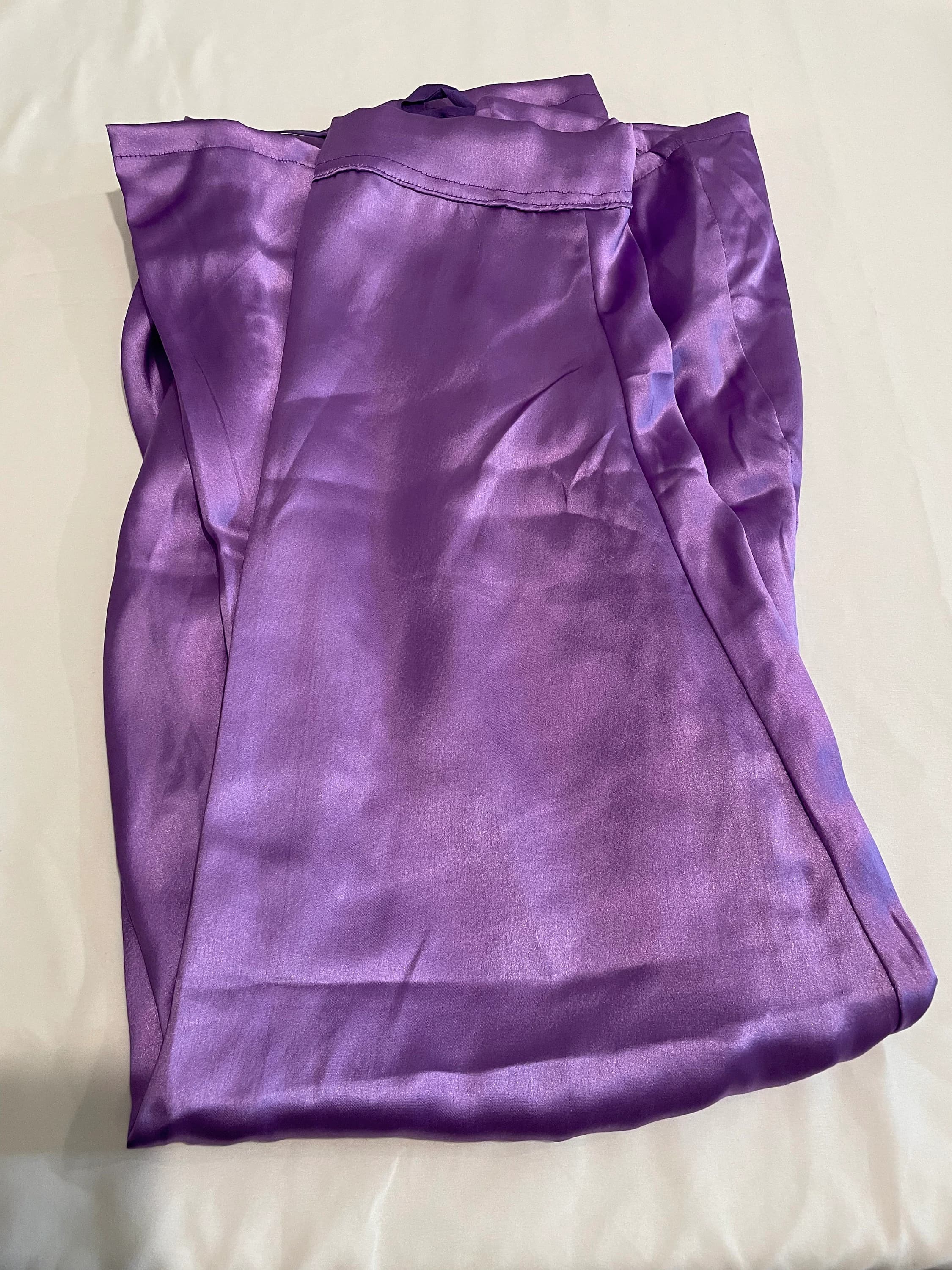 Satin Saree Petticoat/ Innerskirt — view 3