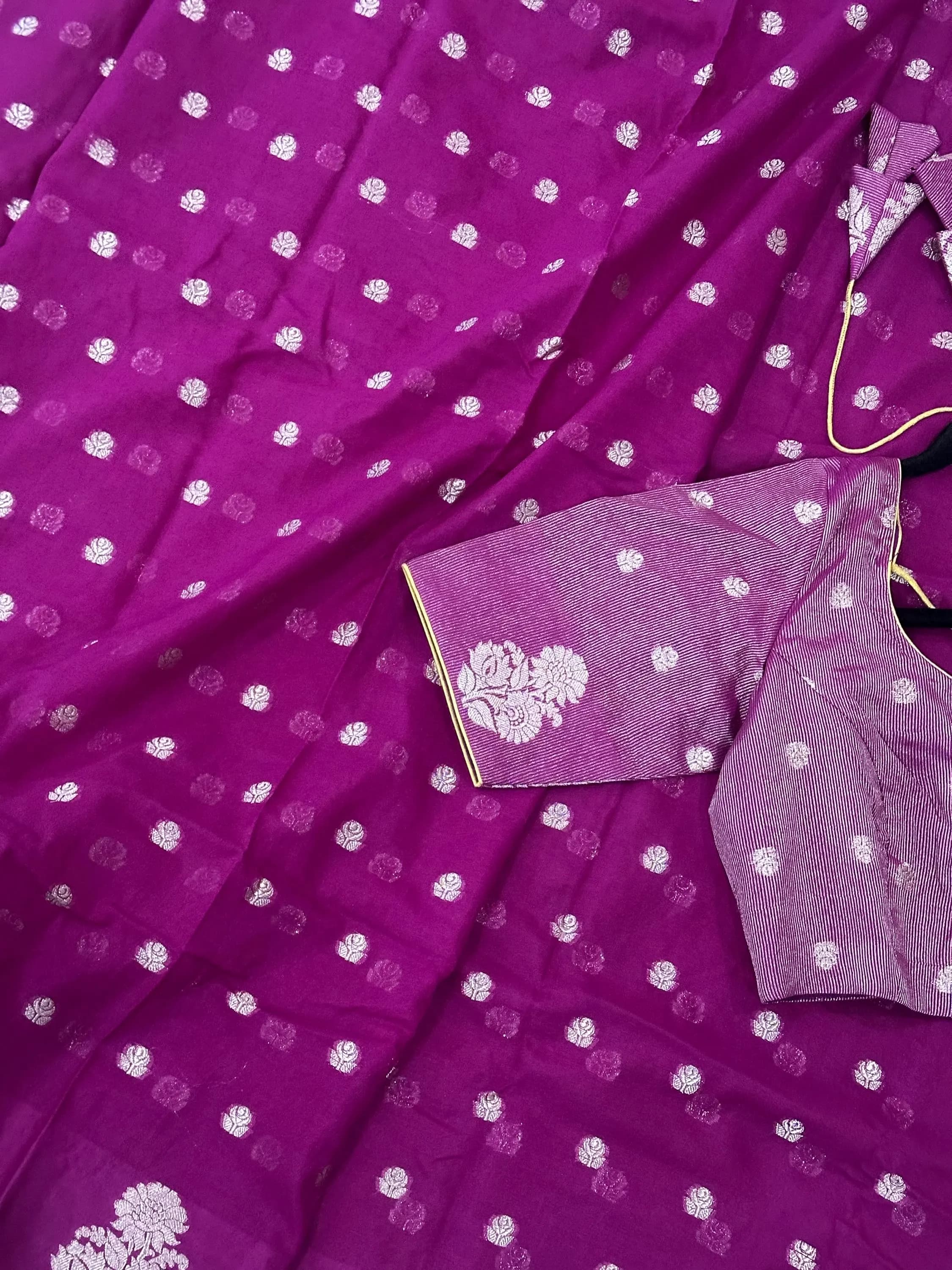 Banarasi Raw Mango Silk Saree With Stitched Blouse — view 9