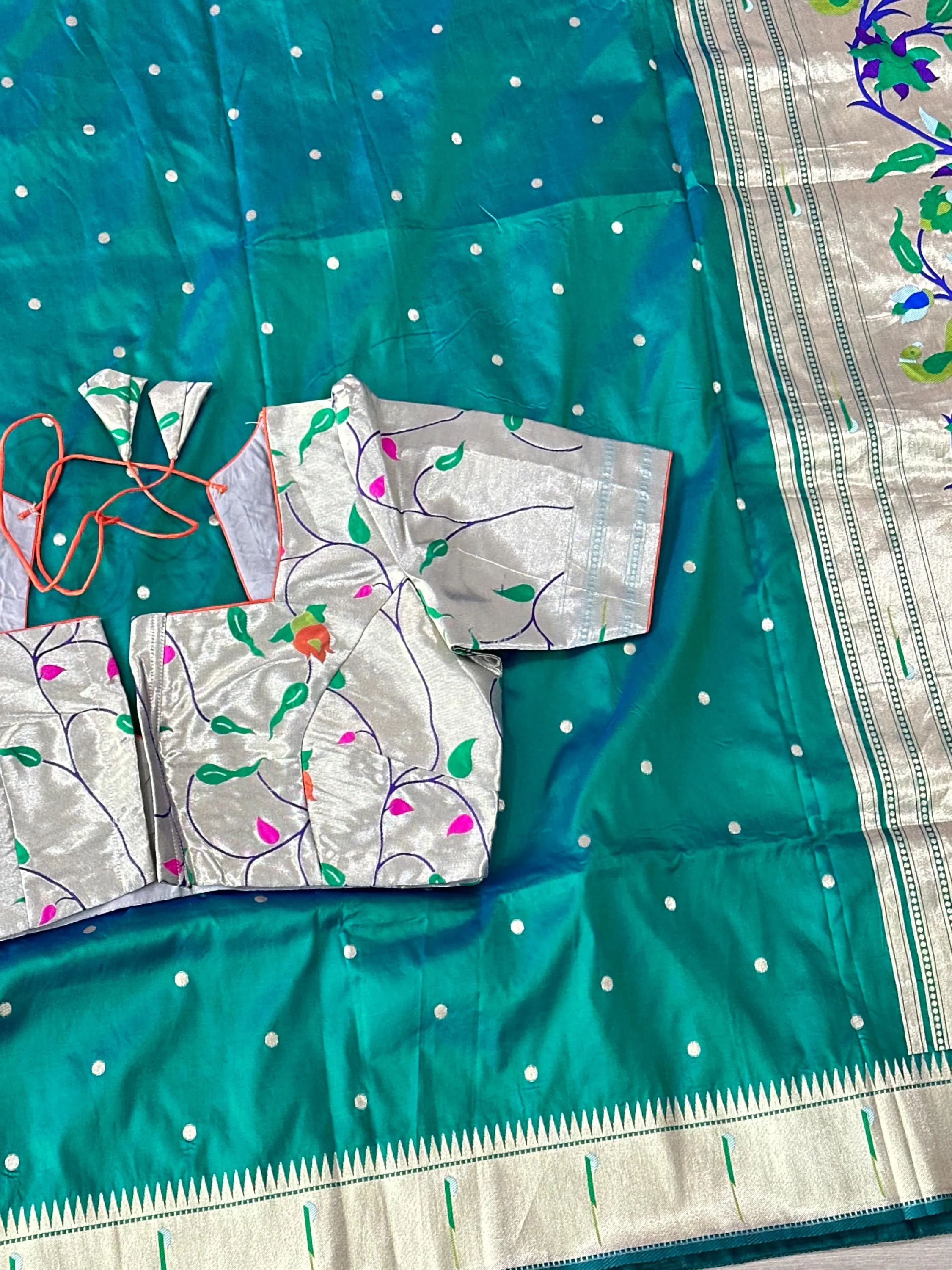 Zari Weaving Paithani Saree | Muniya Border, Brocade Blouse — view 5