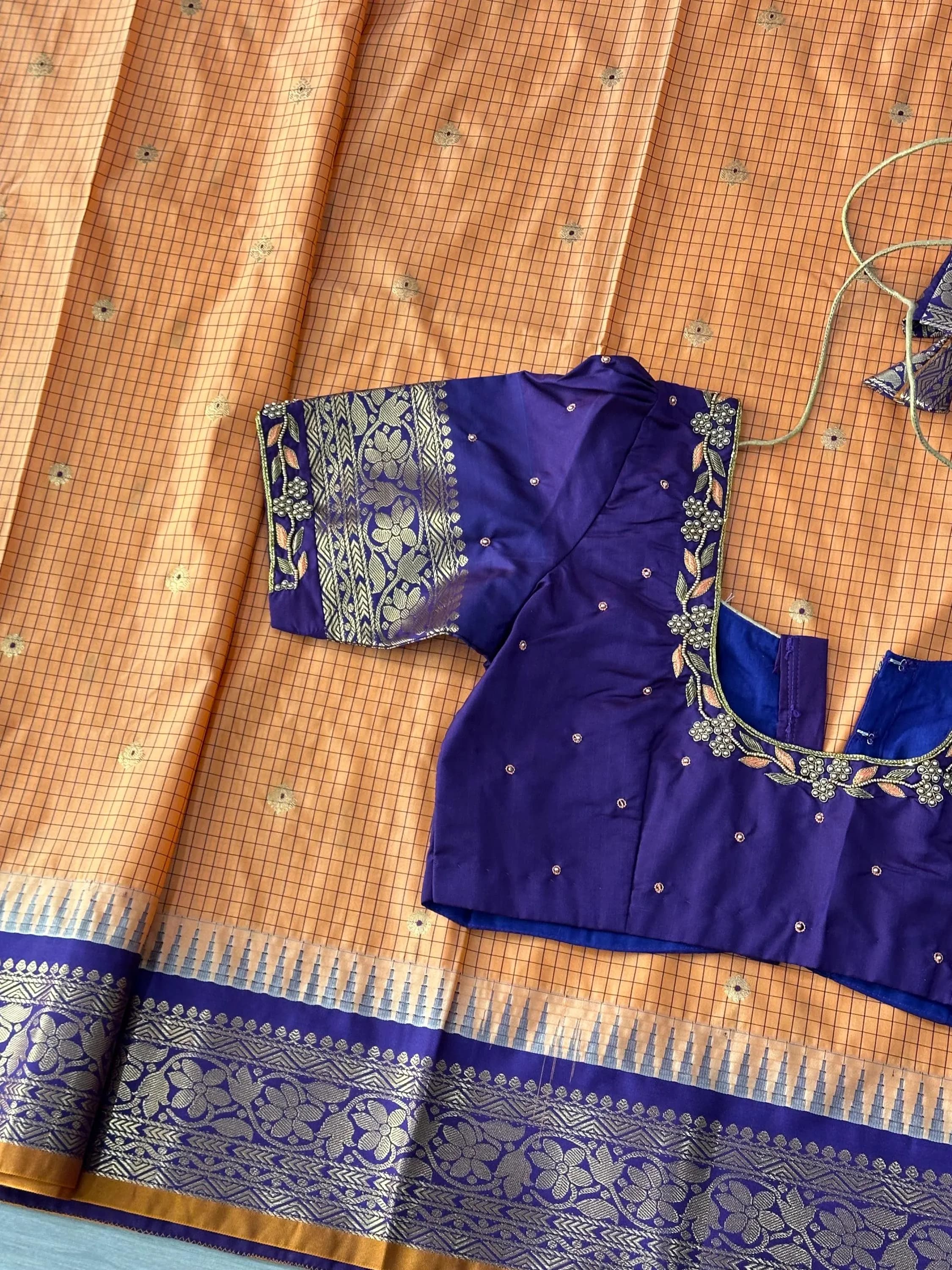 Gadwal Semi Pattu Silk Saree with Maggam Work Blouse — view 3
