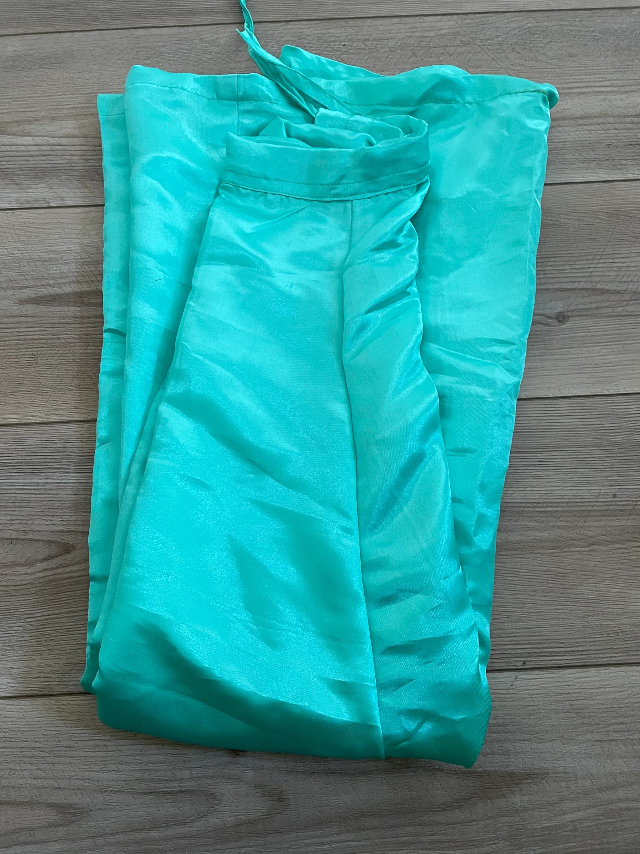 Satin Saree Petticoat/ Innerskirt — view 10