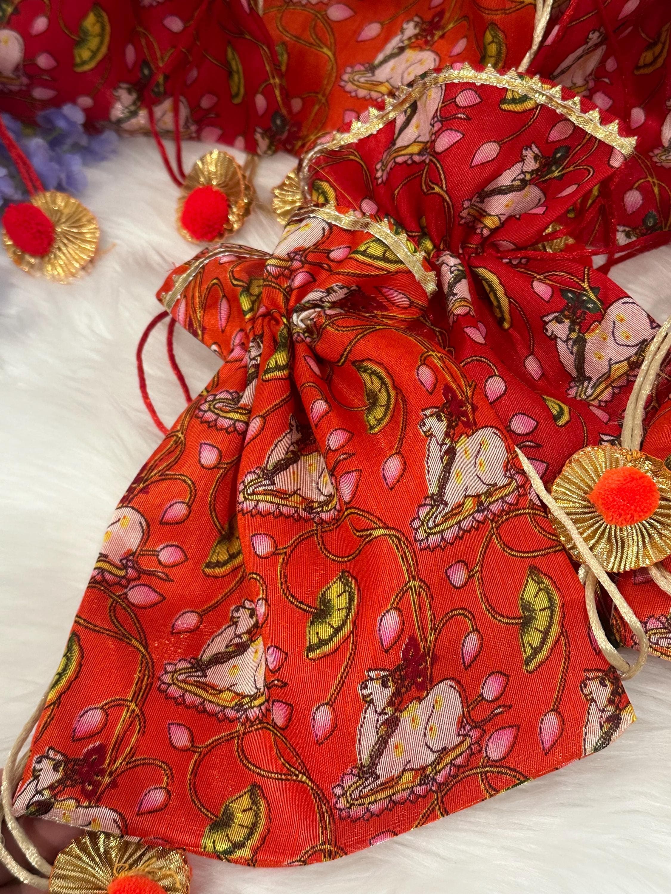 Pichwai Design Potli Bags | Pack of 5 Festive Wedding Thamboolam Bags — view 6