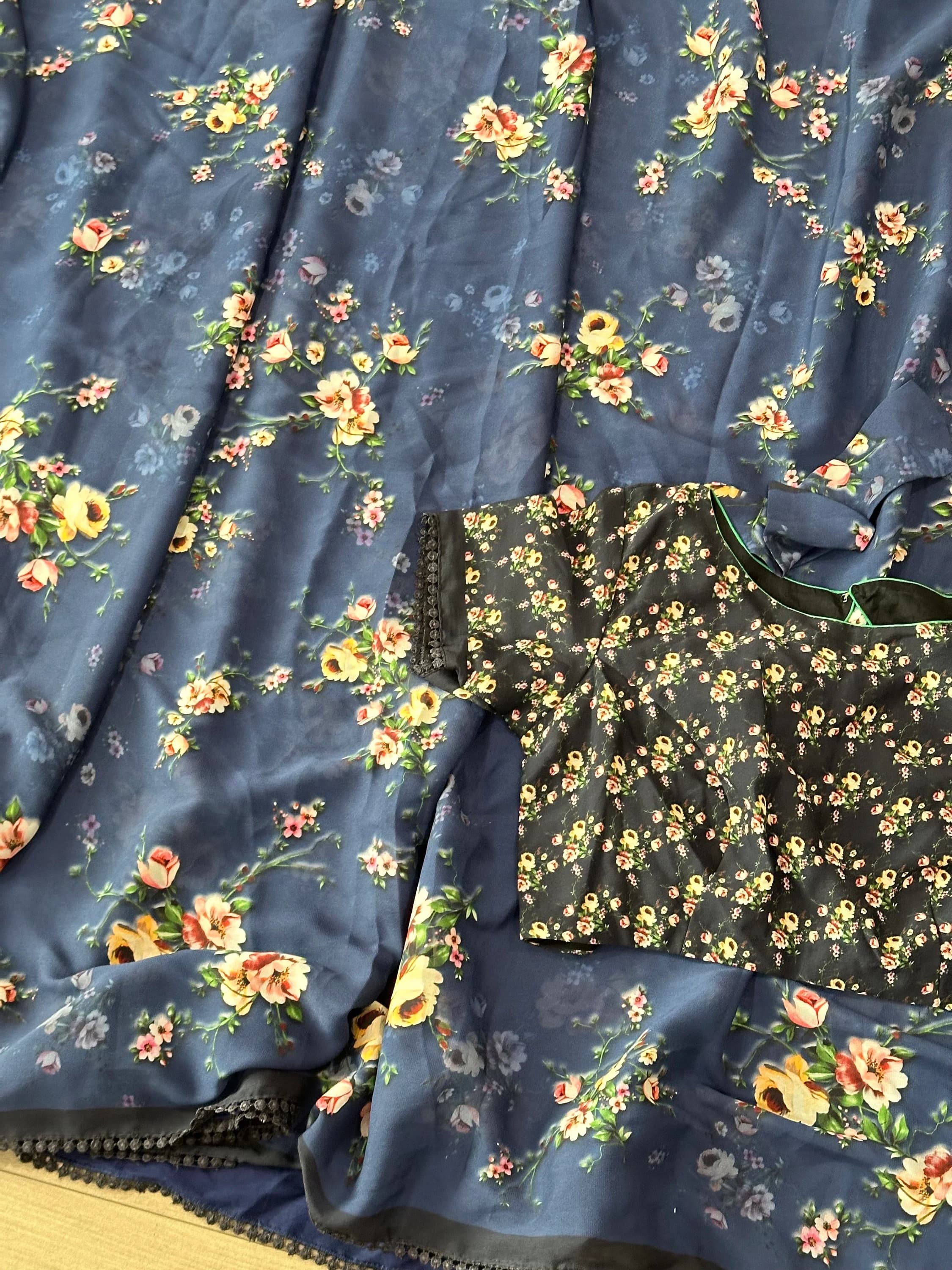 Pure Crepe Floral Printed Blue Saree With Stitched Blouse — view 4