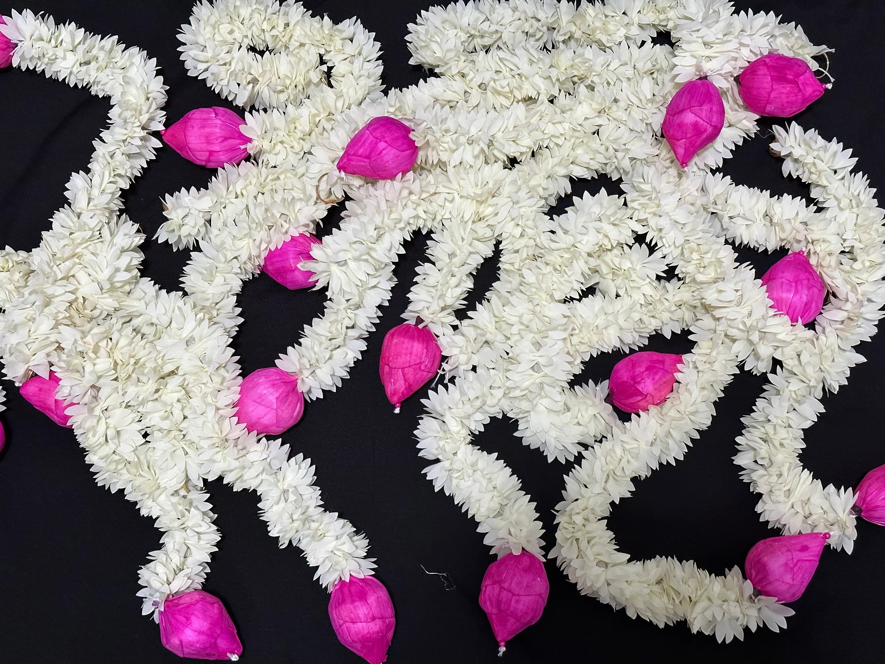 PREORDER: Pack of 10 fabric lotus bud Strings/ wall decor/ wall hangings/ backdrop decor/ wedding/ festival/ handmade — view 6
