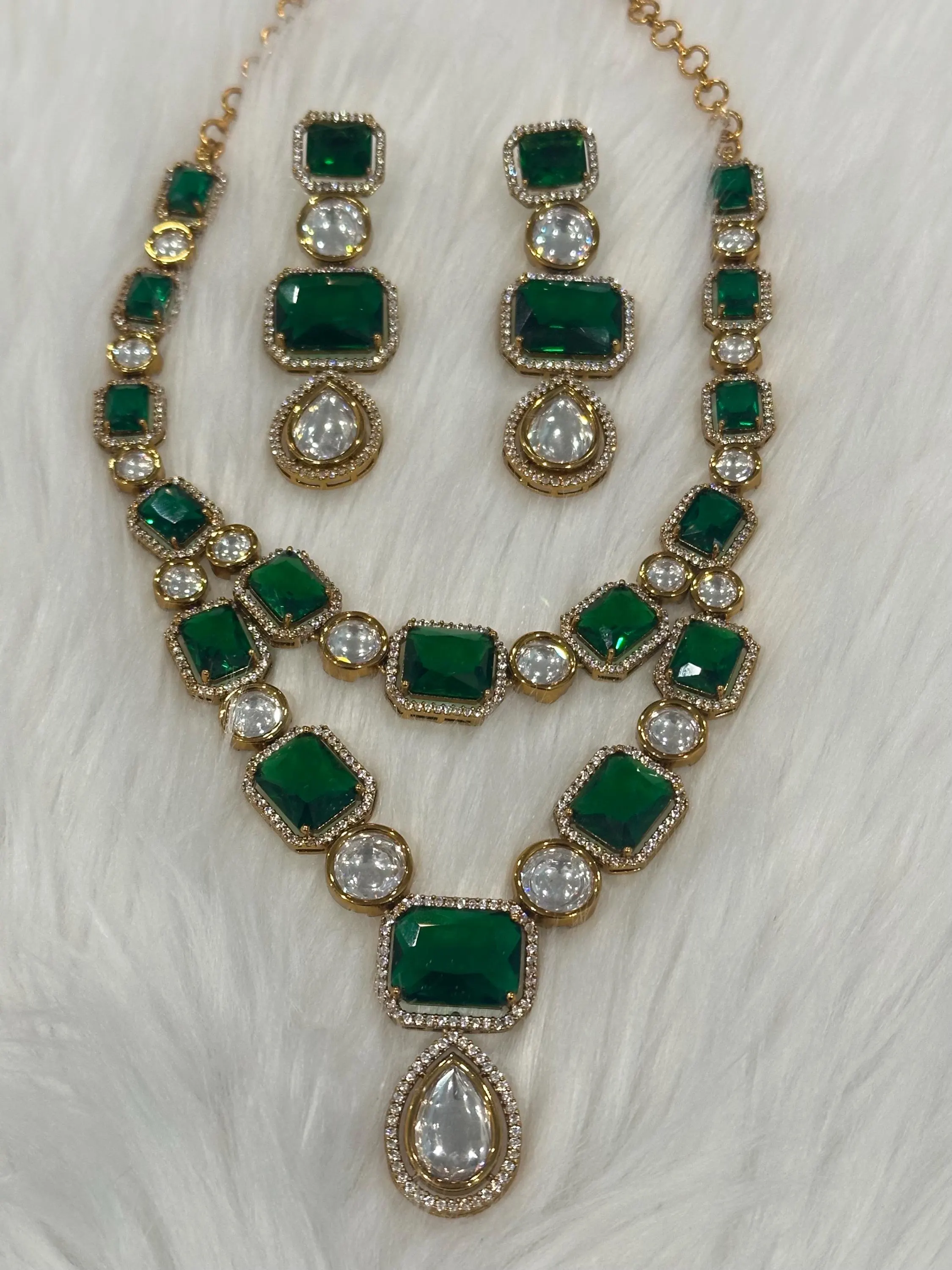 Victorian statement necklace and earrings/ earrings/ Saree jewelry/ festive/ partywear — view 5