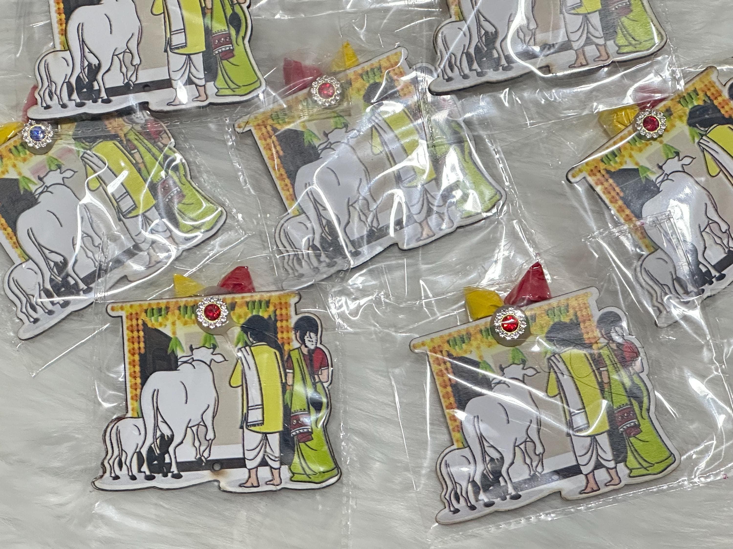 Haldi Kumkum Packets | Traditional Indian Pooja Favors, Housewarming Return Gifts (Pack of 1) — view 5
