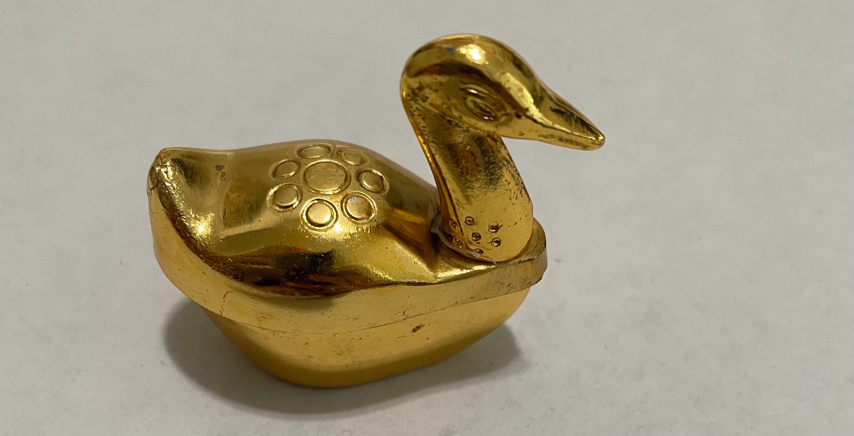 Gold Duck Kumkum Holder | Indian Ethnic Haldi Thamboolam Return Gift (2 inch) — view 5