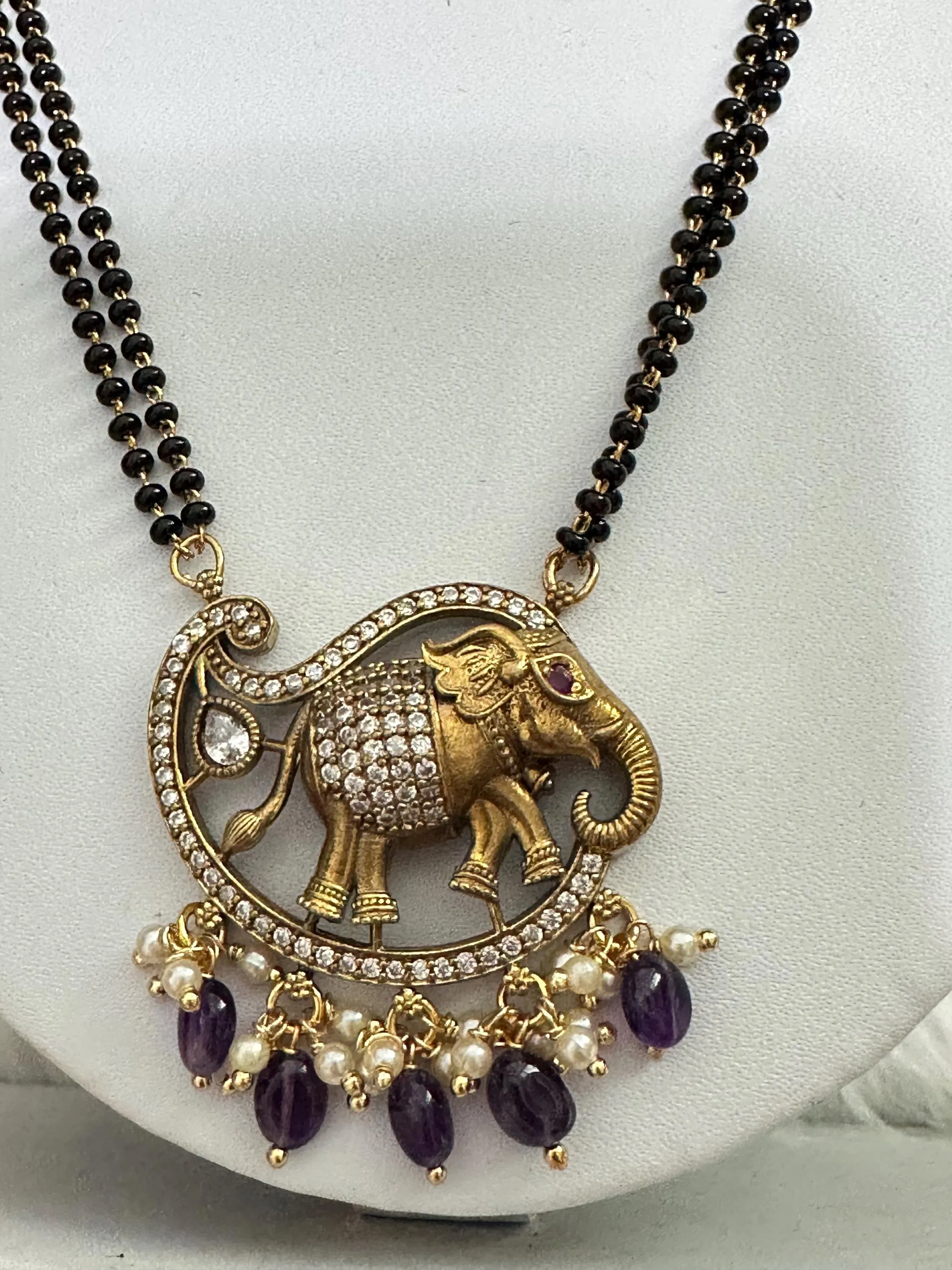 Elephant Black Beads Mangalsutra | Traditional Hindu Necklace with Purple Beads — view 7