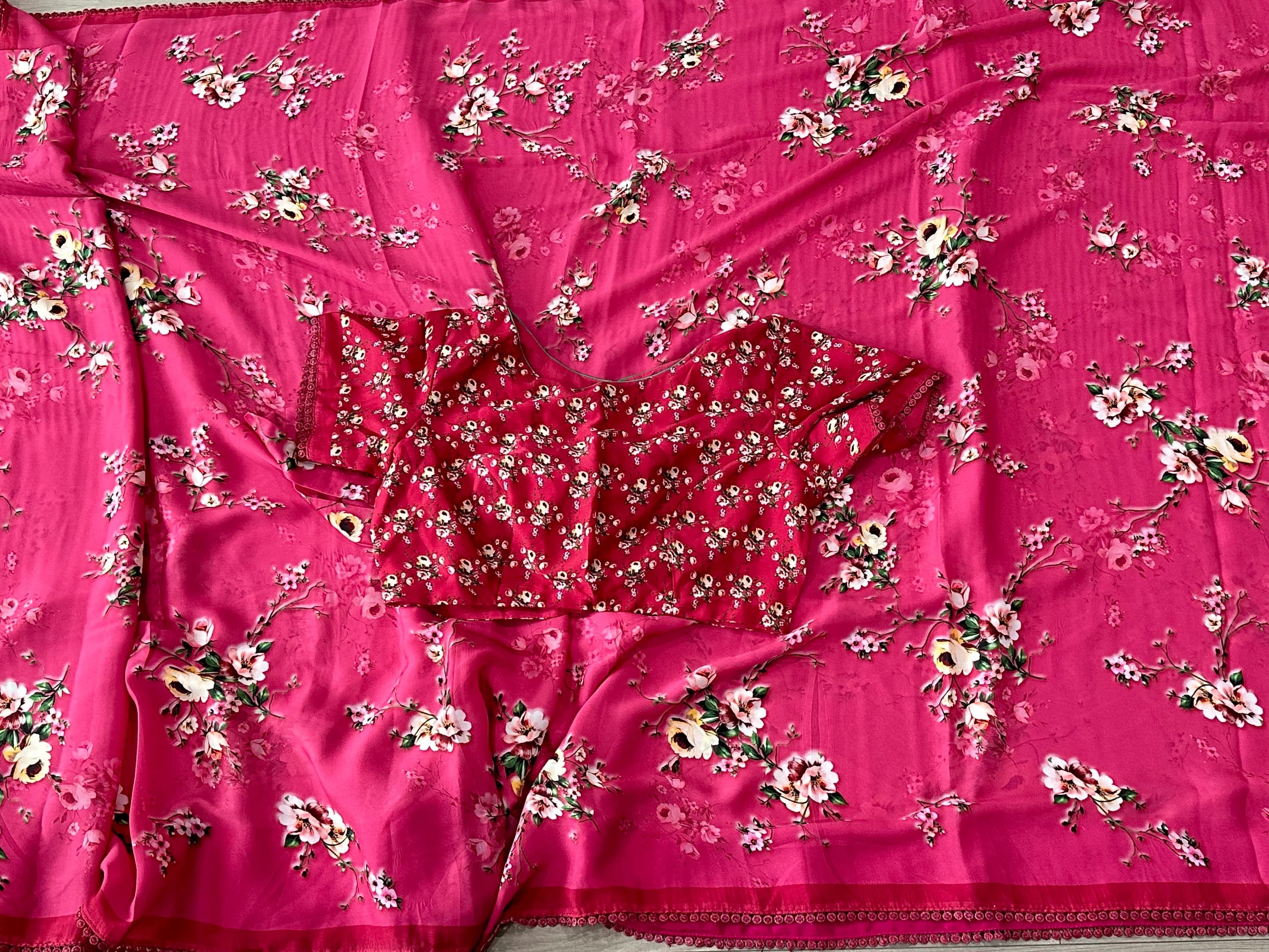 Pure Crepe Floral Printed Pink Saree With Stitched blouse — view 9