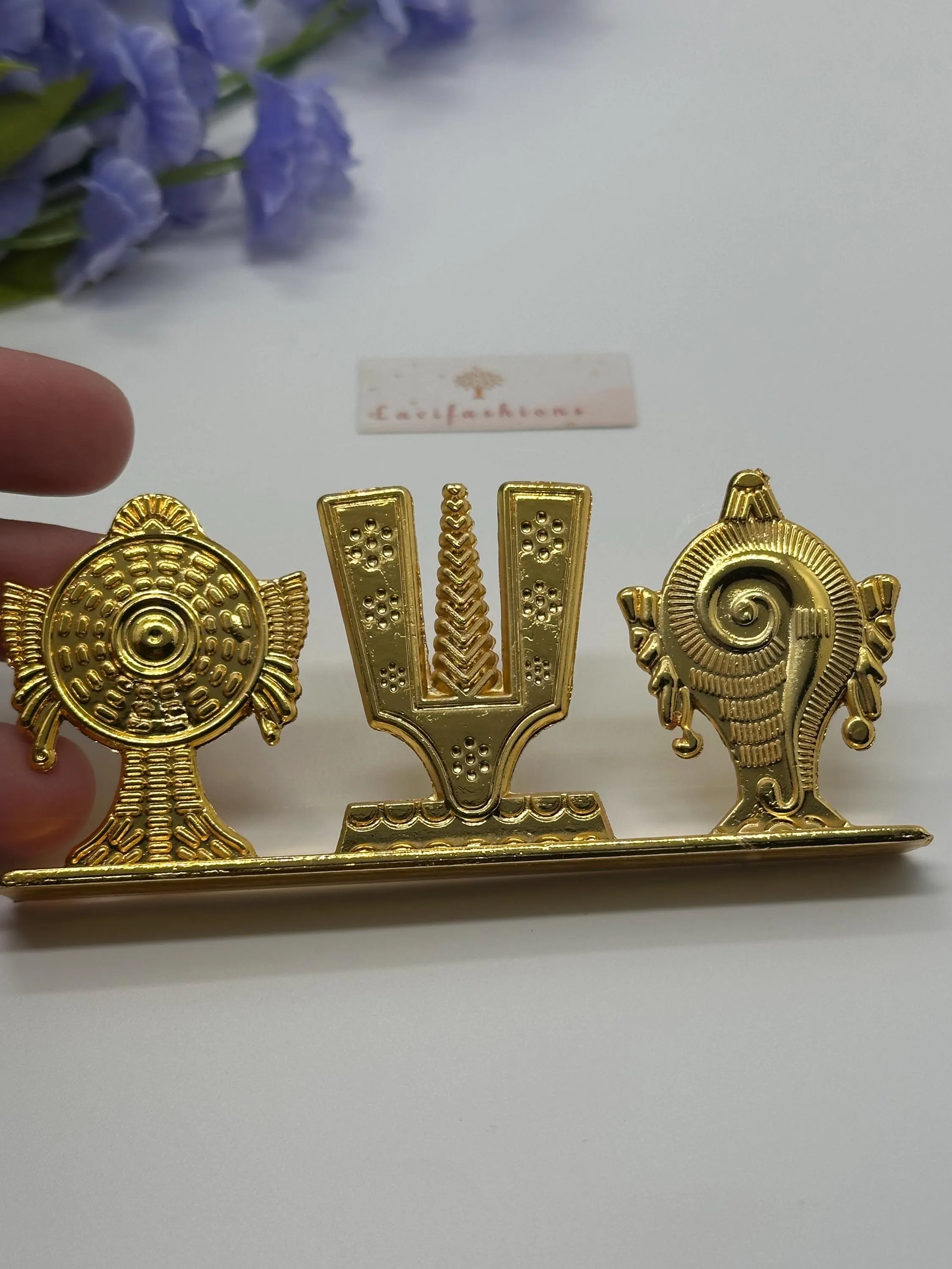 Shanku Chakra Namam Metal Idol | Gold Venkateswara Symbol Pooja Decor, Wedding Favor — view 3