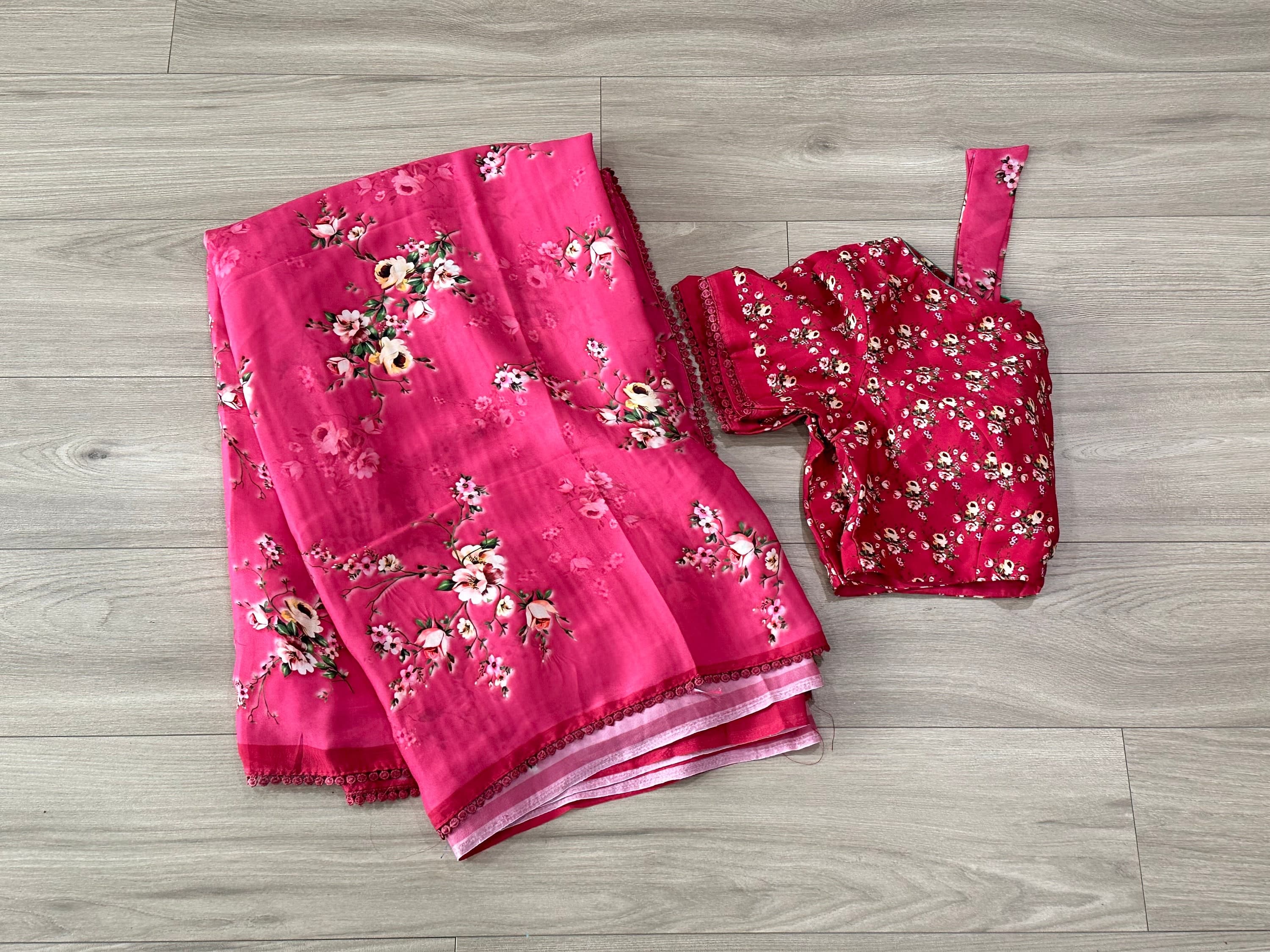 Pure Crepe Floral Printed Pink Saree With Stitched blouse — view 6