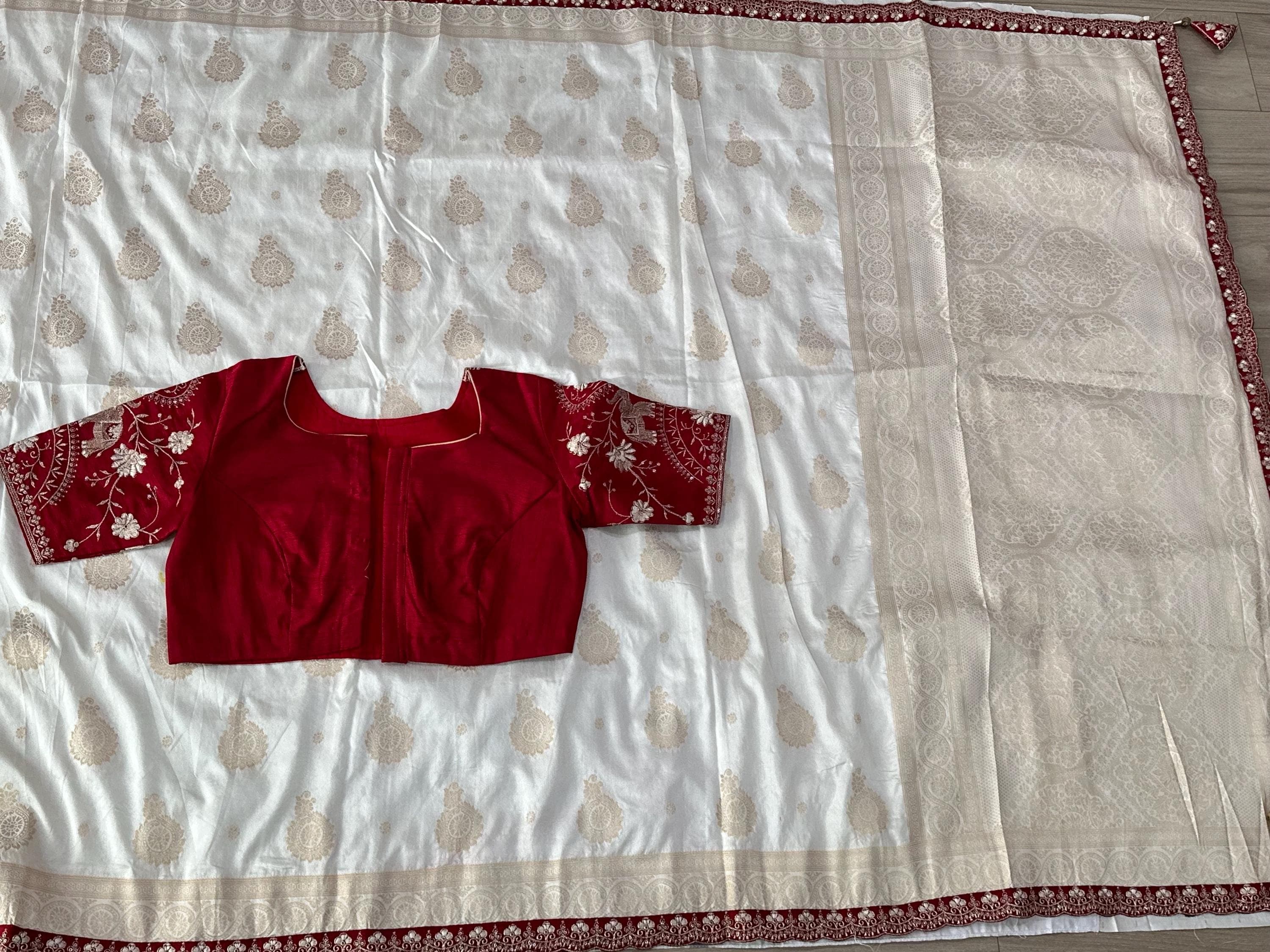 Banarasi Silk Saree with All Over Weaving | Contrast Embroidery Border, Stitched Blouse — view 7