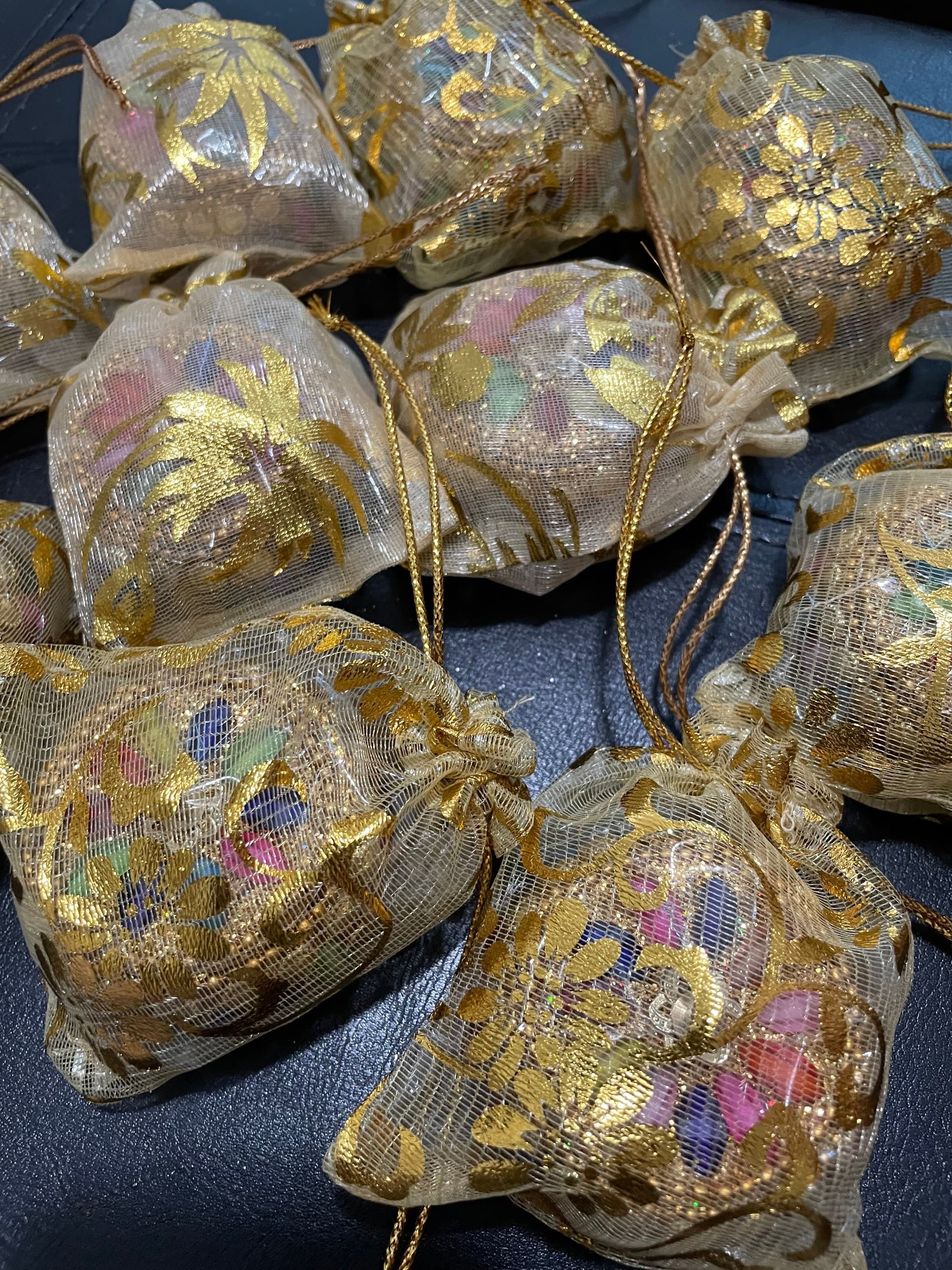 Round Kumkum Haldi Holder Pack Of 10 | Indian Return Gift | Thamboolam Favor | Ethnic Festive Gift Box for Housewarming and Pooja — view 6