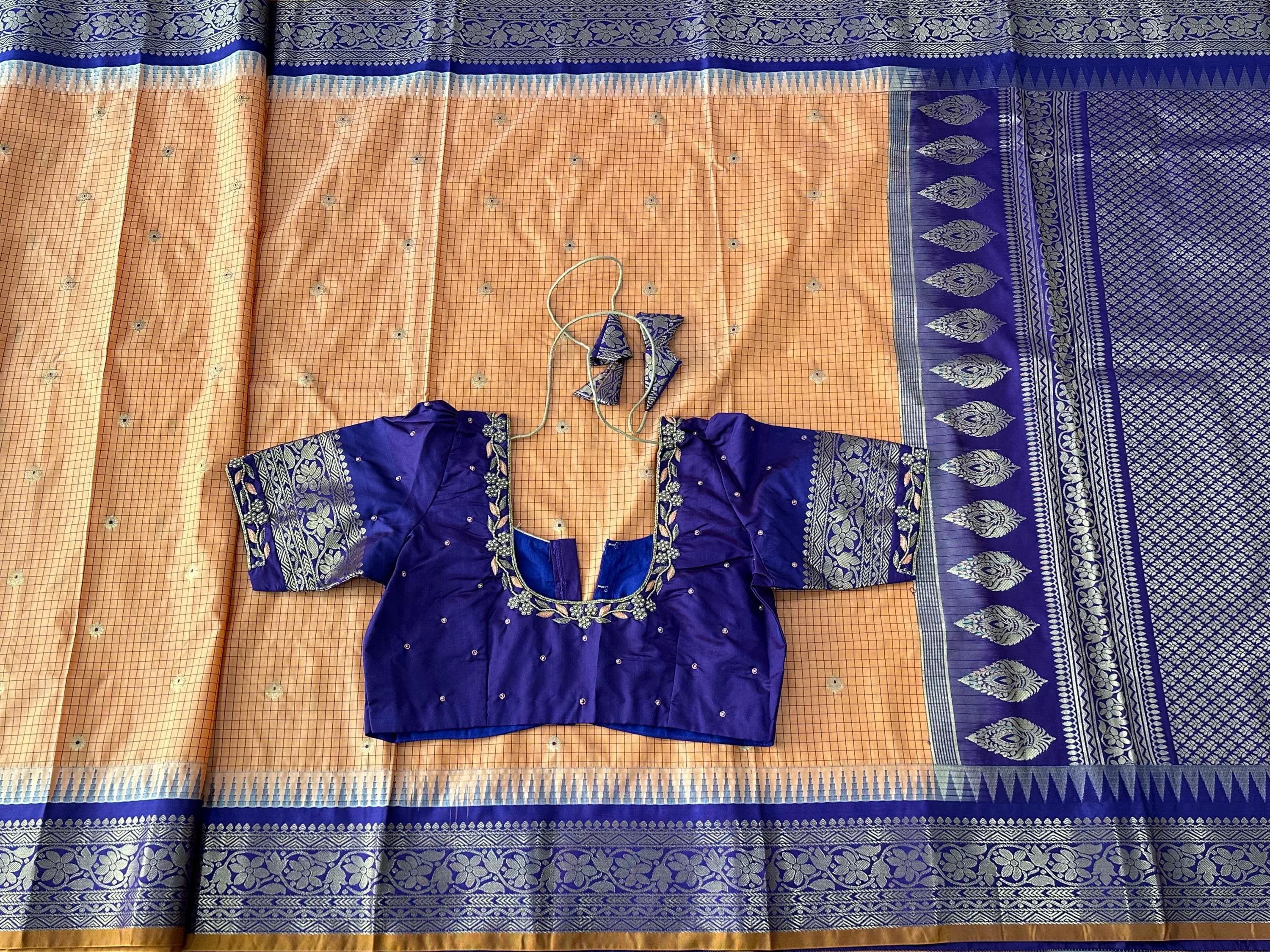 Gadwal Semi Pattu Silk Saree with Maggam Work Blouse — view 10