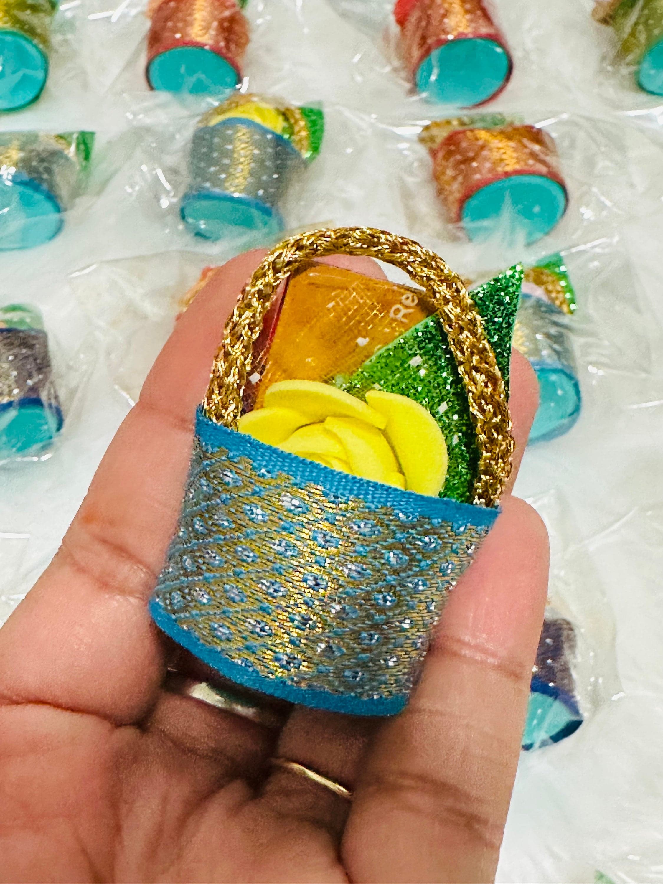 PREORDER: Festive Haldi Kumkum Baskets – Pack of 1 | Pasupu Kumkum Packets | Thamboolam Return Gifts | Wedding, Pooja, Housewarming Favors — view 5