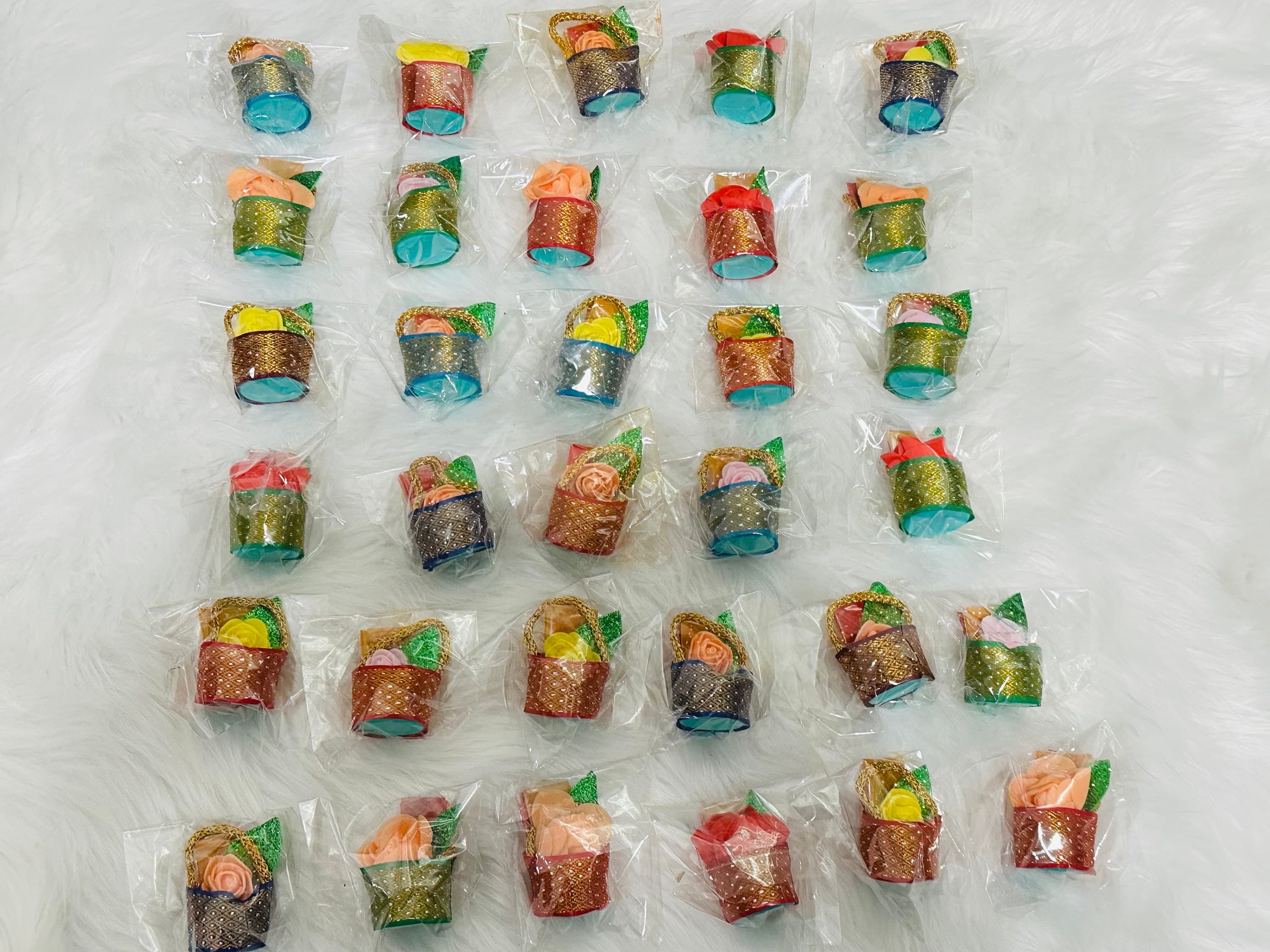 PREORDER: Festive Haldi Kumkum Baskets – Pack of 1 | Pasupu Kumkum Packets | Thamboolam Return Gifts | Wedding, Pooja, Housewarming Favors — view 6