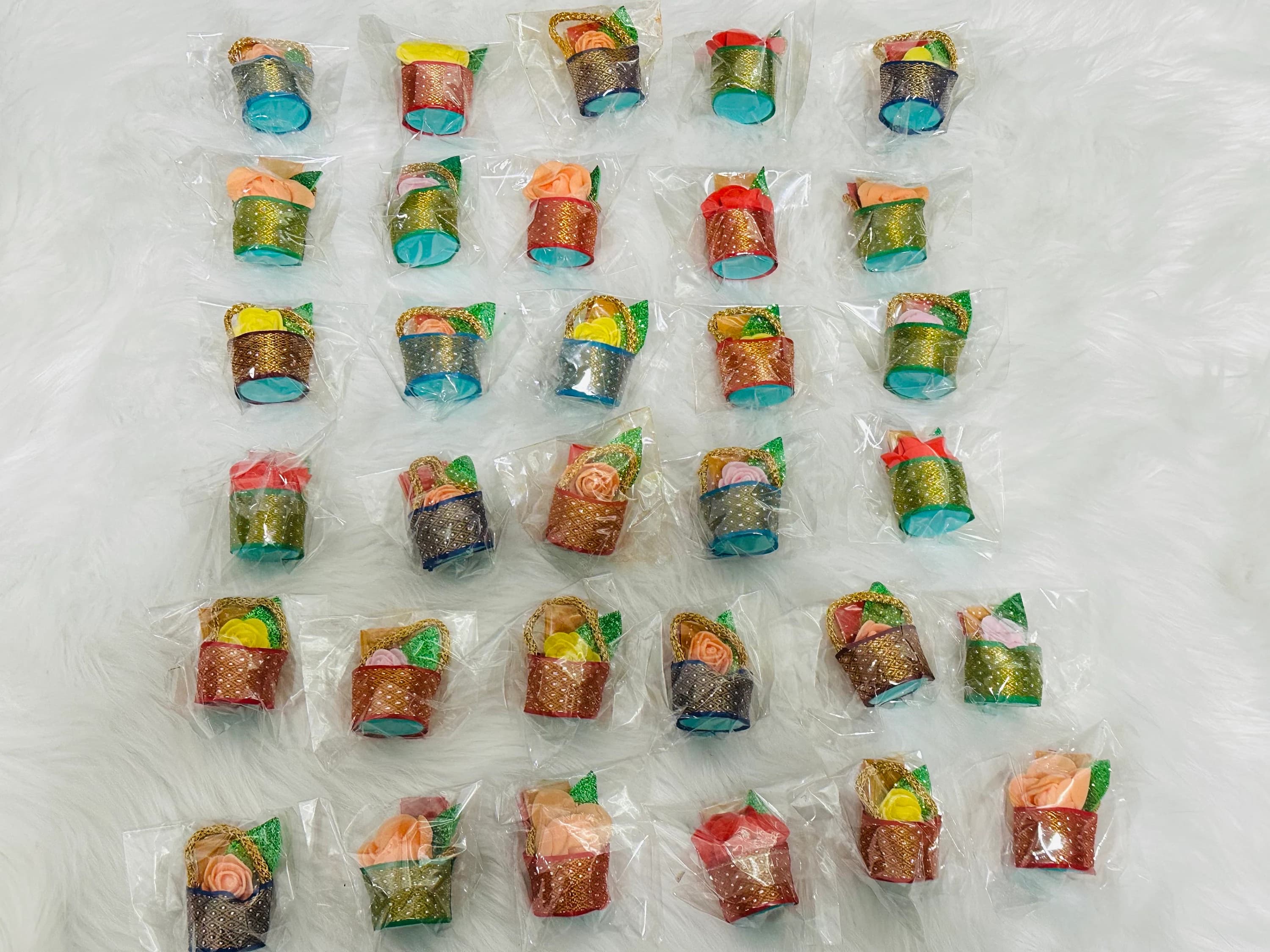 PREORDER: Festive Haldi Kumkum Baskets – Pack of 1 | Pasupu Kumkum Packets | Thamboolam Return Gifts | Wedding, Pooja, Housewarming Favors — view 6